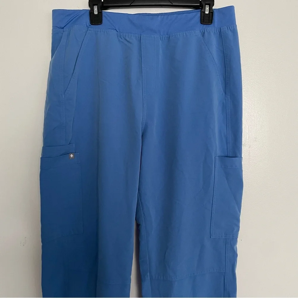 Men’s FIGS Axim Cargo Scrub Pants Ceil Blue Size XL